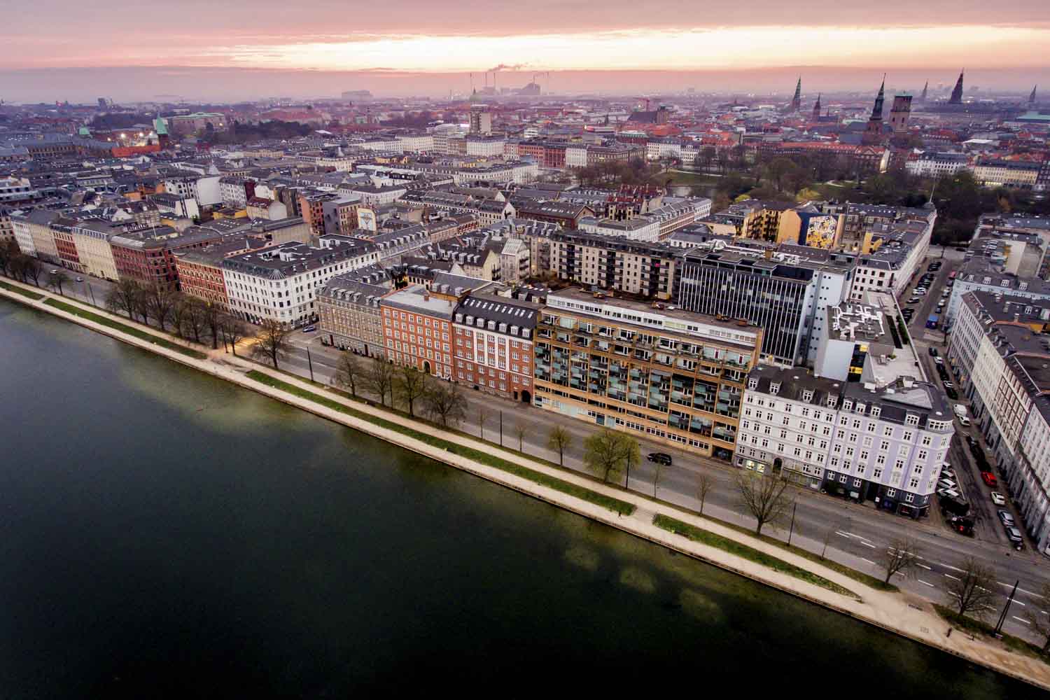 Corona Lockdown: Langs i København med drone. | Fotojournalist Jens Panduro